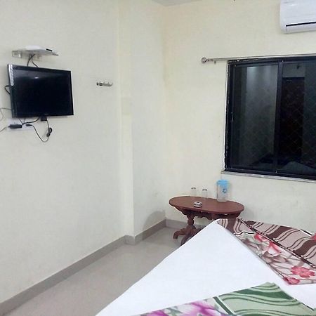 Hotel Mpr ดีกา ภายนอก รูปภาพ