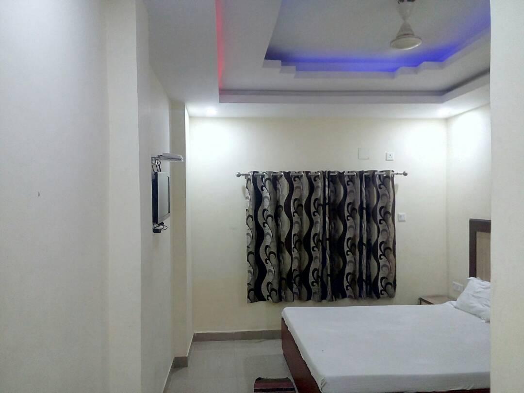 Hotel Mpr ดีกา ภายนอก รูปภาพ